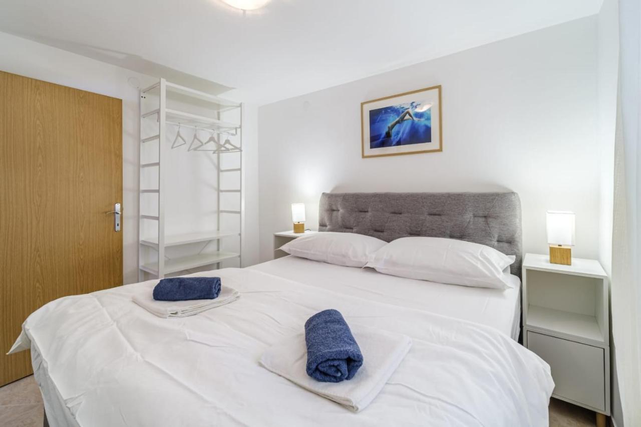 Apartmani P&S Supetar Ngoại thất bức ảnh