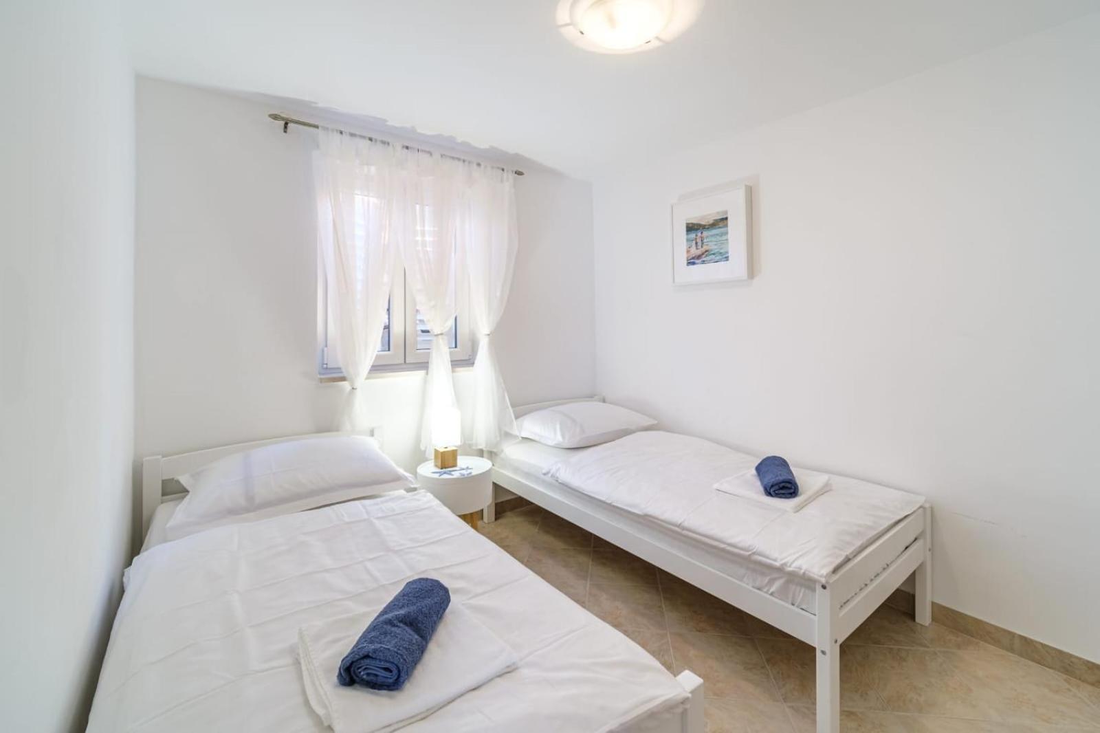 Apartmani P&S Supetar Ngoại thất bức ảnh