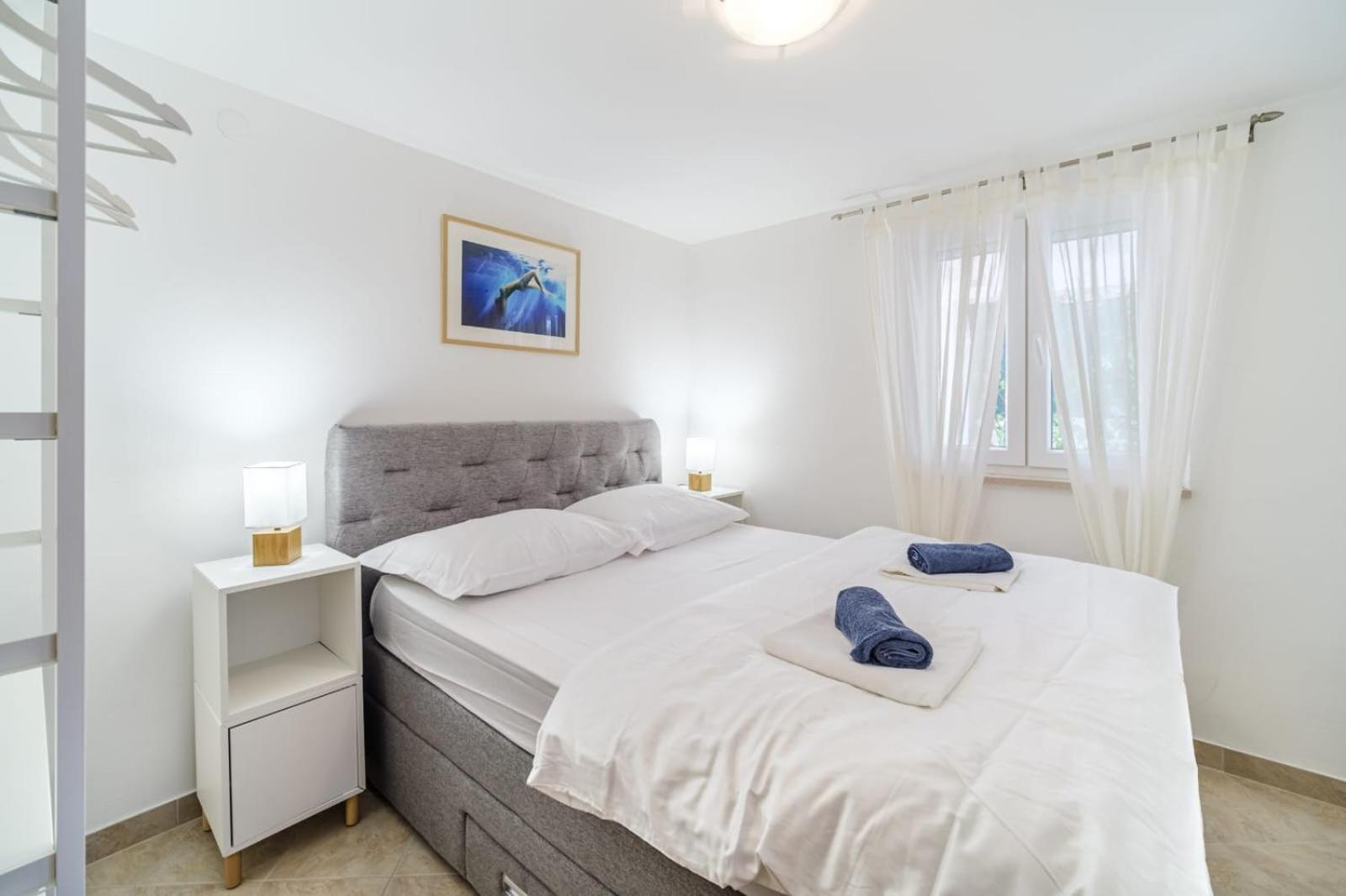 Apartmani P&S Supetar Ngoại thất bức ảnh